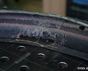 Самый простой способ удалить старый герметик из велопокрышек